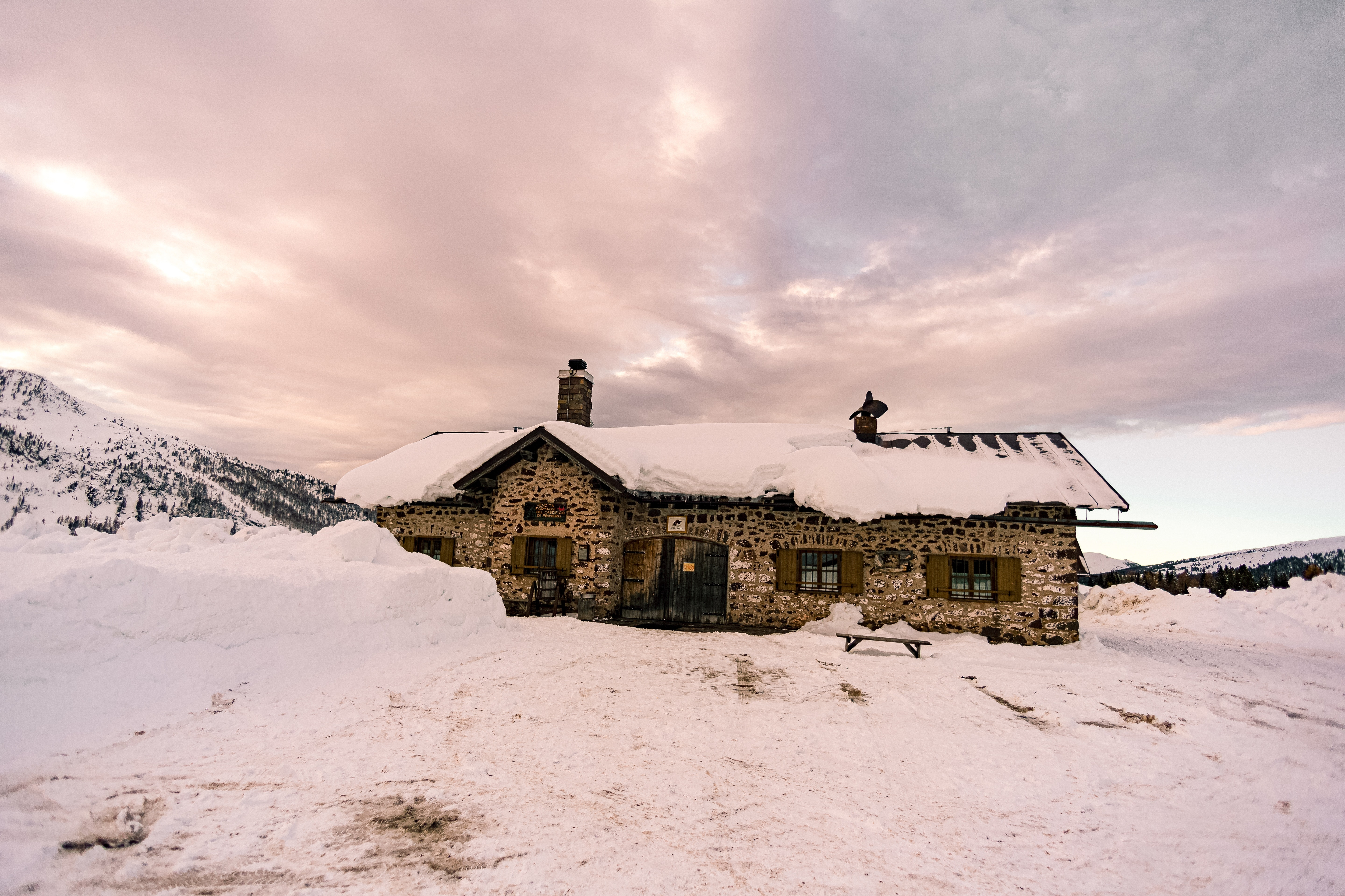 Stone Houses Like You Have Never Seen Them Before!