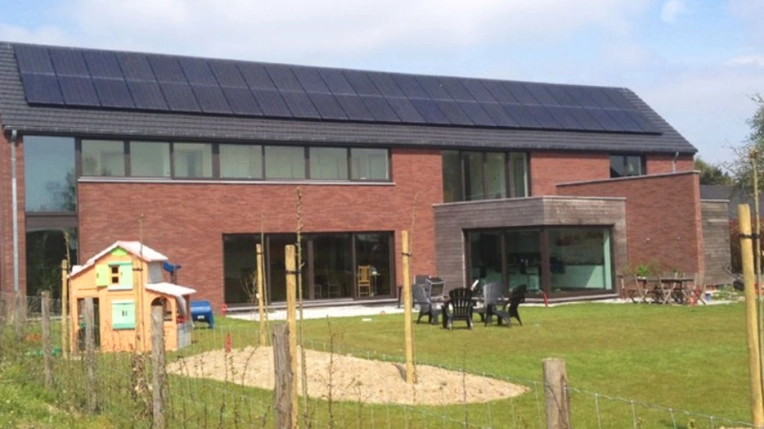 Réhabilitation, Surélévation, Maison individuelle, Maison passive / écologique, Maison de campagne, Extension, Rénovation