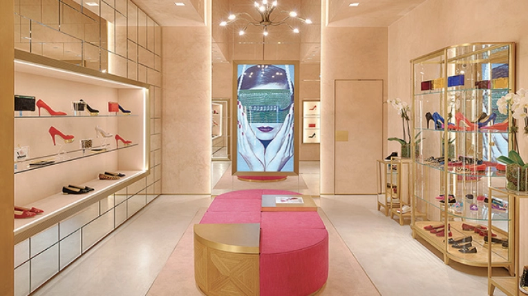 Conversion, Retail, Interior Architecture & Design, Commercial Buildings