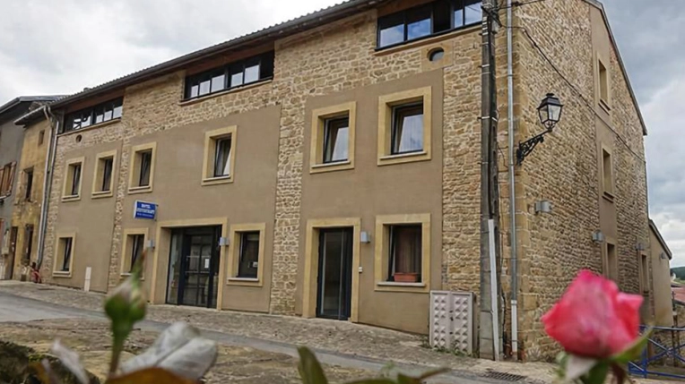 Transformation, Réhabilitation, Hôtellerie / Restauration, Bâtiment accueillant du public, Rénovation, Historique