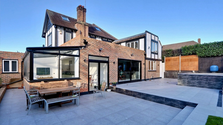 Roof Extension, Single-Family Homes, Extension, Renovation, Historique