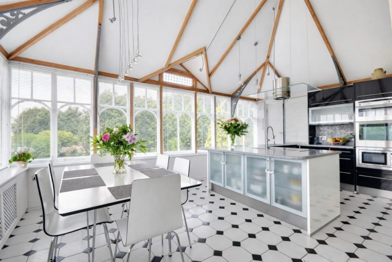 Historical / Listed Buildings, Renovation, Design / Plans, Planning permission application, Construction Management, Consulting