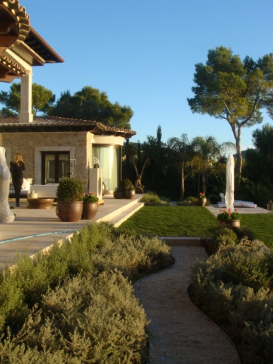 Conversion, Single-Family Homes, New Build, Extension, Renovation, Contemporary, Modern